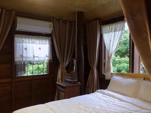 เฮือนฮอมคำโฮมสเตย์(Huanhomkham homestay) in San Pa Tong เฮือนฮอมคำโฮมสเตย์(Huanhomkham homestay) in San Pa Tong