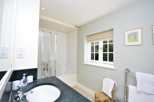 Banheiro, Hope Cottage in Brading Banheiro, Hope Cottage in Brading