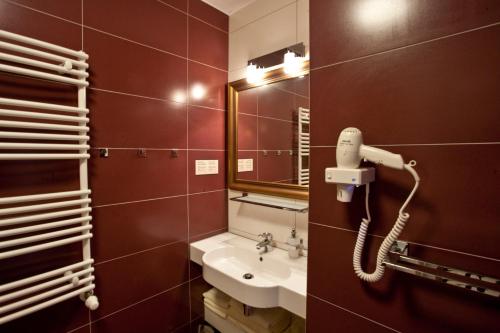 This photo about Hotel Szara Willa shared on HyHotel.com