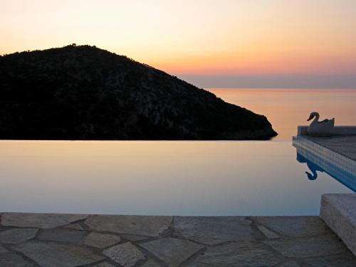 Kilátás, Luxurious Villa with Wonderful View in Alonissos Kilátás, Luxurious Villa with Wonderful View in Alonissos