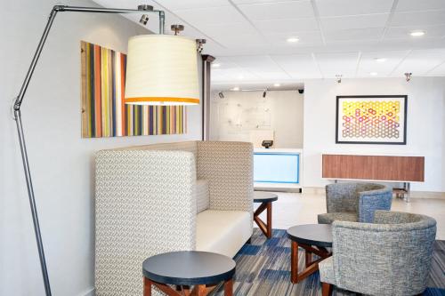 A szálláshely kívülről, Holiday Inn Express Sheboygan-Kohler / I-43 By IHG in Sheboygan (Wisconsin) A szálláshely kívülről, Holiday Inn Express Sheboygan-Kohler / I-43 By IHG in Sheboygan (Wisconsin)