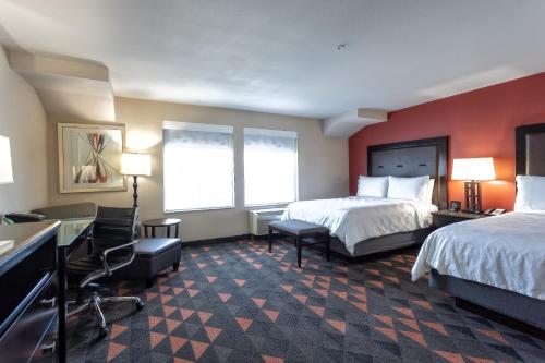 Holiday Inn Oceanside Marina - Camp Pendleton Area By IHG in Oceanside Beachfront Holiday Inn Oceanside Marina - Camp Pendleton Area By IHG in Oceanside Beachfront