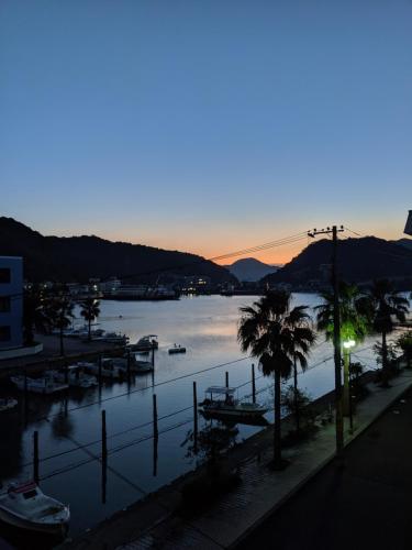 The English Clubゲストハウス (The English Clubゲストハウス) in Setouchi The English Clubゲストハウス (The English Clubゲストハウス) in Setouchi
