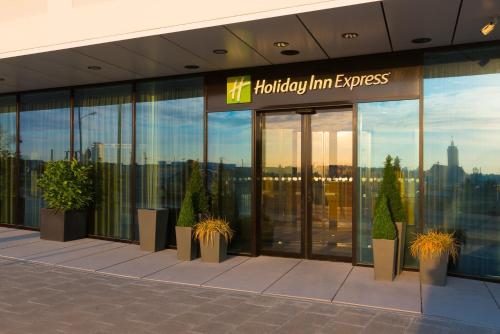 Holiday Inn Express Munich City West an IHG Hotel - image 2