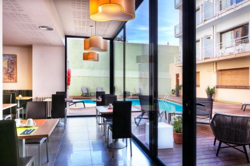Restaurante, Hotel Lauria in Tarragona City Center Restaurante, Hotel Lauria in Tarragona City Center