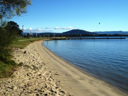 Beach, South Coast Retreat in Nowra Beach, South Coast Retreat in Nowra