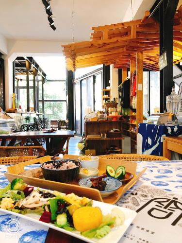餐飲選擇, 台甕茶室青年旅館 Tai-Wong Tatami Room Hostel in 台南市 餐飲選擇, 台甕茶室青年旅館 Tai-Wong Tatami Room Hostel in 台南市