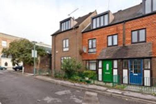 This photo about Kings Cross Guesthouse shared on HyHotel.com