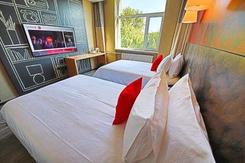 Ibis Changchun Automobile Factory Hotel