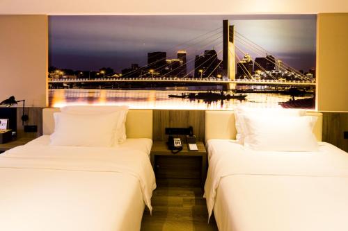 This photo about Atour Hotel Tianjin Jinwan Square shared on HyHotel.com