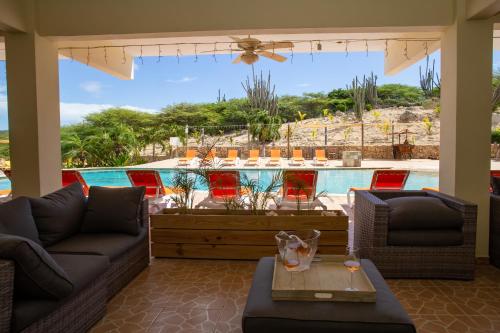 Храна и напитки, Hillside Resort Bonaire in Antriol Храна и напитки, Hillside Resort Bonaire in Antriol