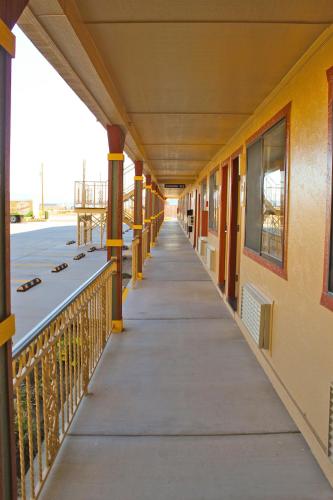 陽台/露台, Hawthorne's Best Inn in 霍索恩 陽台/露台, Hawthorne's Best Inn in 霍索恩