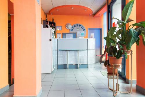 Előcsarnok, Hotel Beta in Kolozsvár Előcsarnok, Hotel Beta in Kolozsvár