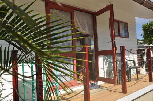 Flying Annie Moa in Neiafu Flying Annie Moa in Neiafu