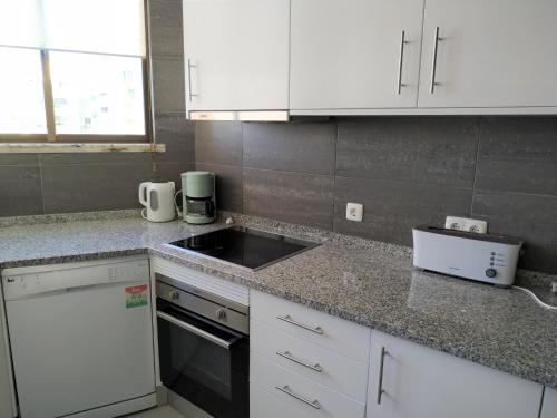 ห้องครัว, 5J Sao Gabriel - Casas & Papeis in อาร์มาเชา เด เปรา ห้องครัว, 5J Sao Gabriel - Casas & Papeis in อาร์มาเชา เด เปรา