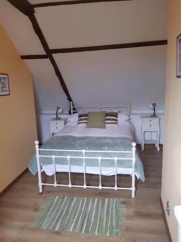 Ty Kena - 2 Bedrooms in Uzel Ty Kena - 2 Bedrooms in Uzel