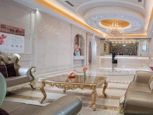 Vienna International Hotel Xiangtan Center in Xiangtan Vienna International Hotel Xiangtan Center in Xiangtan