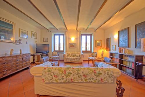 Villa Lorena by PosarelliVillas in Capolona Villa Lorena by PosarelliVillas in Capolona