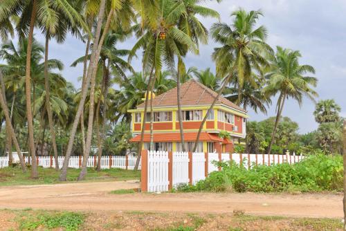 Entrance, Glucklich Beach Cottages in Koteshwar Entrance, Glucklich Beach Cottages in Koteshwar