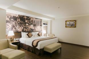 Varna Culture Hotel Tunjungan Surabaya near Museo Perjuangan Surabaya Varna Culture Hotel Tunjungan Surabaya near Museo Perjuangan Surabaya