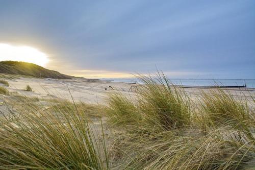 AMAZING BEACH & SUNSETS JUST 75m FROM THE BEACH! in Sluis AMAZING BEACH & SUNSETS JUST 75m FROM THE BEACH! in Sluis