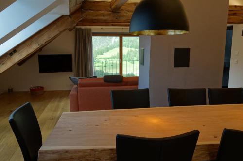 صالة مشتركة/ منطقة التلفزيون, Tgesa Antgerna in Salouf صالة مشتركة/ منطقة التلفزيون, Tgesa Antgerna in Salouf