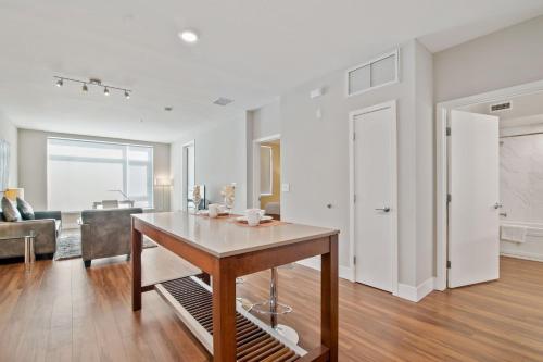 This photo about Global Luxury Suites at Downtown Mountain View shared on HyHotel.com