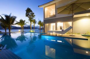 Hon Tam Resort (former name Merperle Hon Tam Resort) in Nha Trang Hon Tam Resort (former name Merperle Hon Tam Resort) in Nha Trang