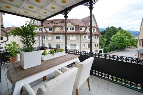 Terraza/balcón, Hotel Bellevue in Bad Ragaz Terraza/balcón, Hotel Bellevue in Bad Ragaz
