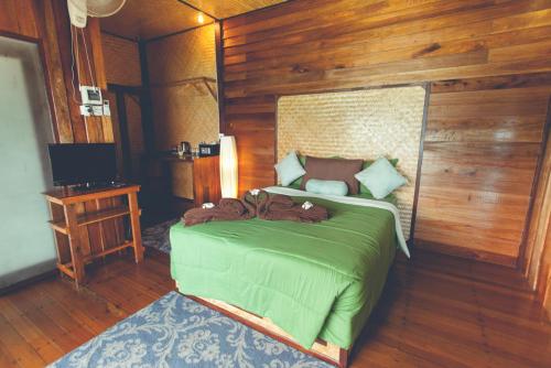 Bayview Hill Resort in ซันเซ็ตบีช Bayview Hill Resort in ซันเซ็ตบีช