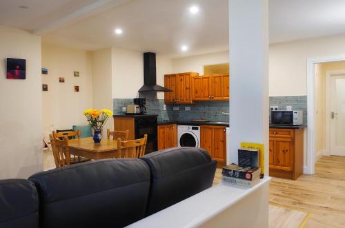 Konyha, The Old Post Office in Connemara Konyha, The Old Post Office in Connemara