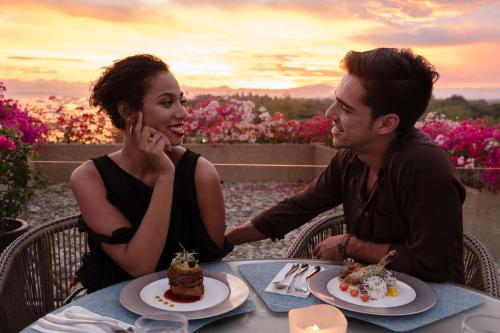 바/라운지, 비 그랜드 리조트 보홀 (Be Grand Resort Bohol) in 보홀 바/라운지, 비 그랜드 리조트 보홀 (Be Grand Resort Bohol) in 보홀