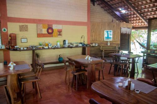 Restaurant, Pousada Aruana in Cavalcante Restaurant, Pousada Aruana in Cavalcante