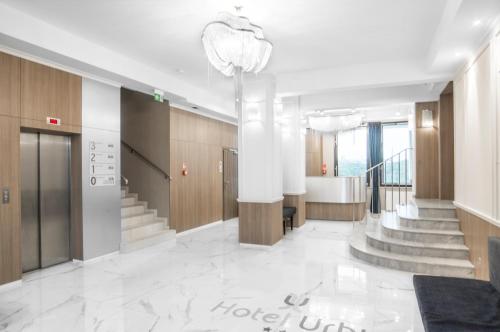 Lobby, Hotel Urbi in Jasien Lobby, Hotel Urbi in Jasien