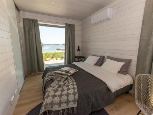 Holiday Home Kasnas marina b 16 in Kasnas Holiday Home Kasnas marina b 16 in Kasnas