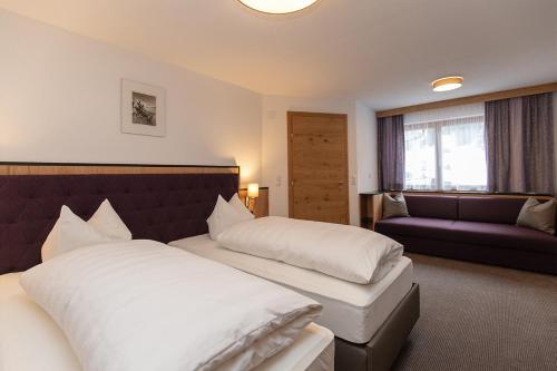 Hotel Garni Forsterheim in Ischgl Hotel Garni Forsterheim in Ischgl
