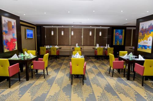 레스토랑, New Day Hotel in 알제 레스토랑, New Day Hotel in 알제