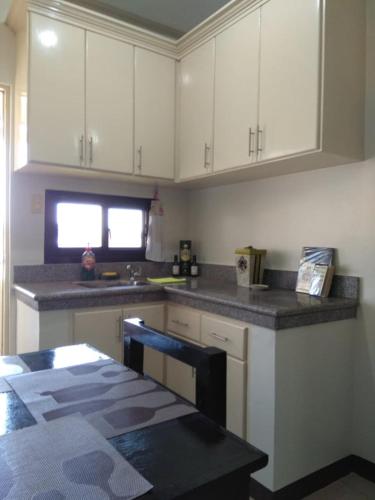 V.F. 里顿公寓酒店 (V.F. Riton Apartelle) in 佬沃 V.F. 里顿公寓酒店 (V.F. Riton Apartelle) in 佬沃