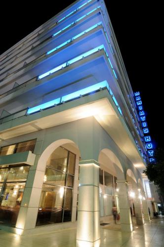 Maniatis Hotel
