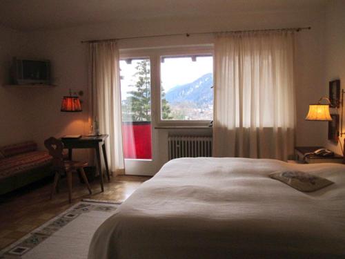 This photo about Tonihof Eschenlohe shared on HyHotel.com