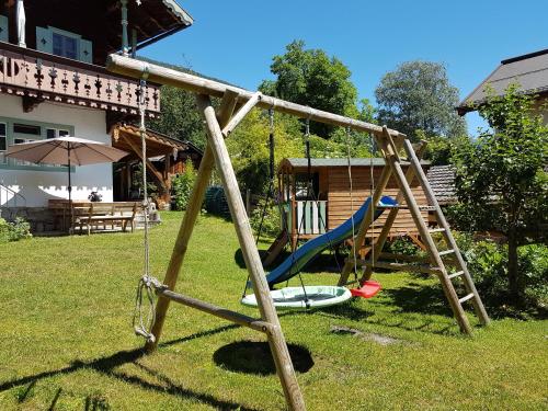 Villa Zeppelin - App Smaragd in Mühlbach im Pinzgau Villa Zeppelin - App Smaragd in Mühlbach im Pinzgau