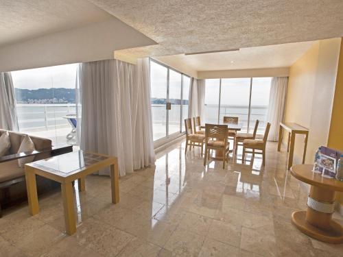 Balcony/terrace, HS HOTSSON Smart Acapulco in Acapulco Balcony/terrace, HS HOTSSON Smart Acapulco in Acapulco