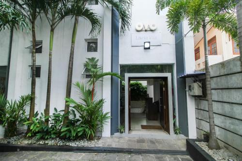 Entrance, Lavinia Villa in Mount Lavinia Entrance, Lavinia Villa in Mount Lavinia