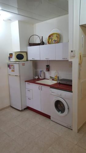 Pearl by the Sea, Living room and one bedroom in Ashkelon Pearl by the Sea, Living room and one bedroom in Ashkelon