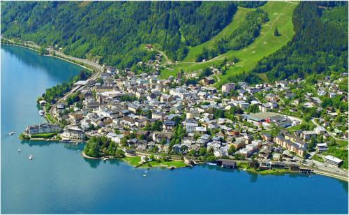Exterior view, Seehotel Sissi in Zell Am See Exterior view, Seehotel Sissi in Zell Am See