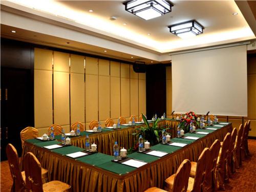 This photo about Yangzhou Tairun Hotel shared on HyHotel.com