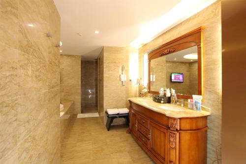 This photo about Elite Polink Global Hotel shared on HyHotel.com