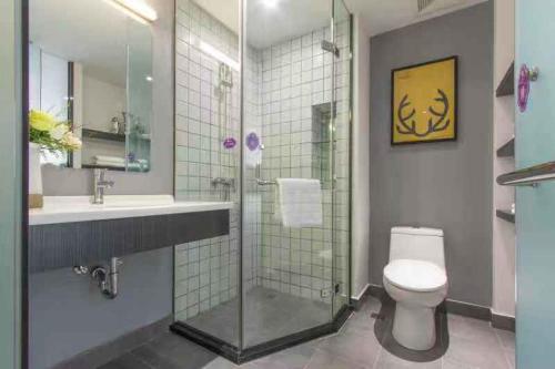 This photo about Wonder Land Hotel (Kunming Railway Station) shared on HyHotel.com