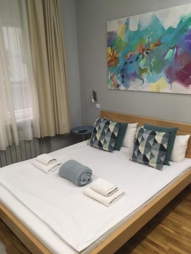 This photo about L9 Top Central Rooms and Apartments 2 shared on HyHotel.com