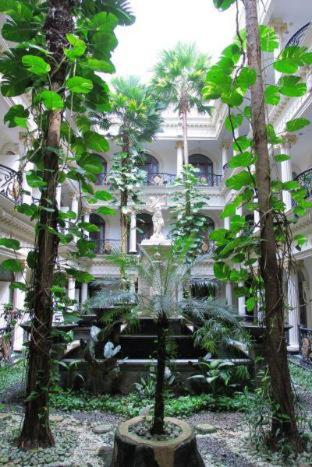 The Grand Palace Hotel Malang in Malang The Grand Palace Hotel Malang in Malang